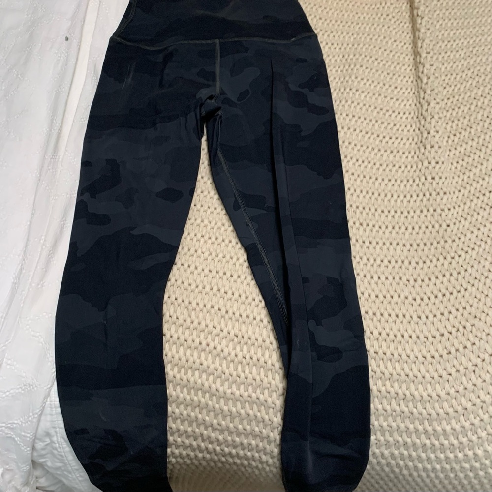 alo yoga vapor high waist leggings black camo small